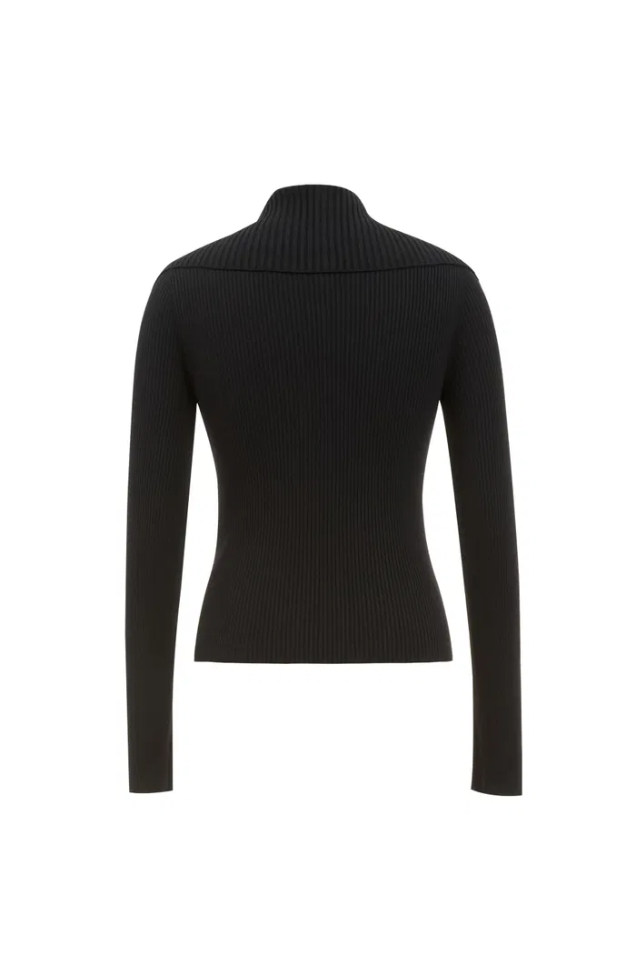 7744-olivia-fitted-top-in-merino-wool-knit-1.webp