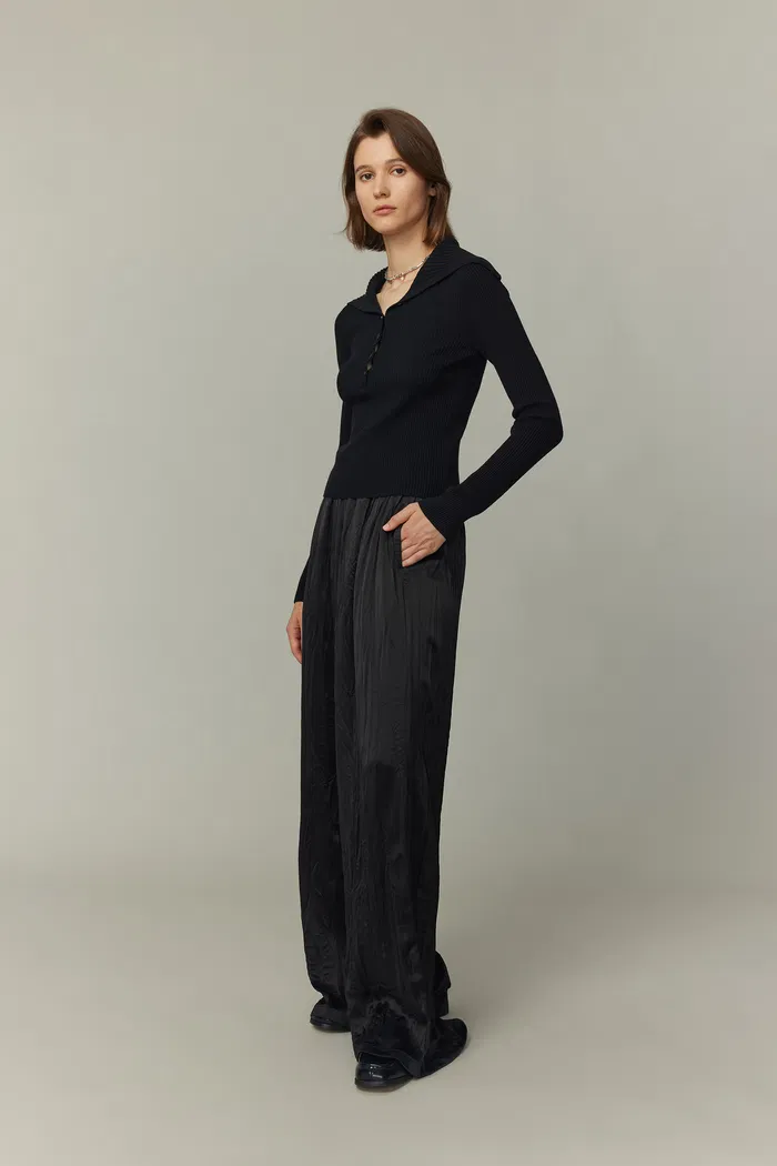 7744-olivia-fitted-top-in-merino-wool-knit-1.webp