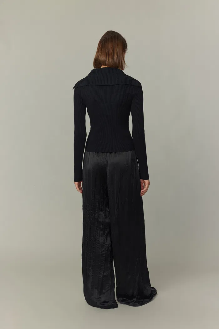 7744-olivia-fitted-top-in-merino-wool-knit-1.webp