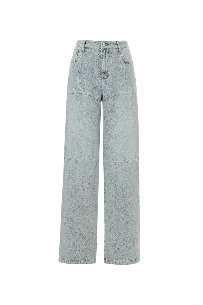 7752-eliana-textured-patchwork-jeans-in-jacquard-washed-denim-1.webp