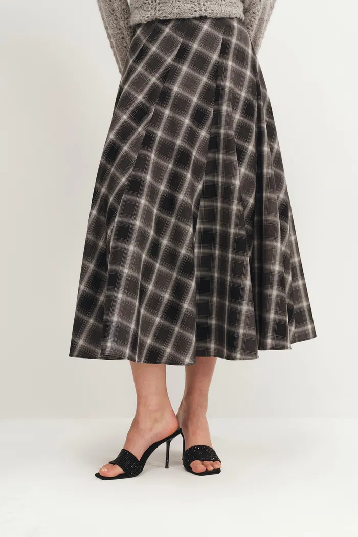 Xaviera Checkered Maxi Skirt in Fine Wool Blend