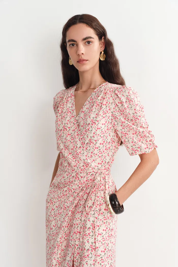 7872-teana-v-neck-floral-dress-1.webp