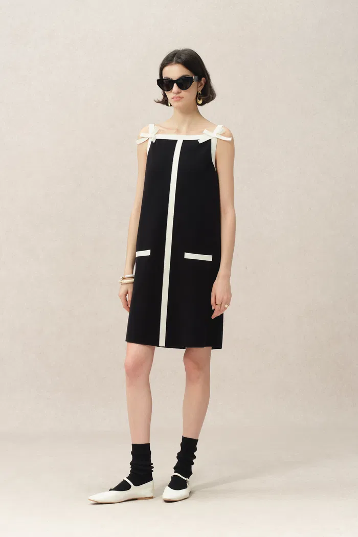 7897-mary-bow-dress-in-technical-lyocell-knit-1.webp