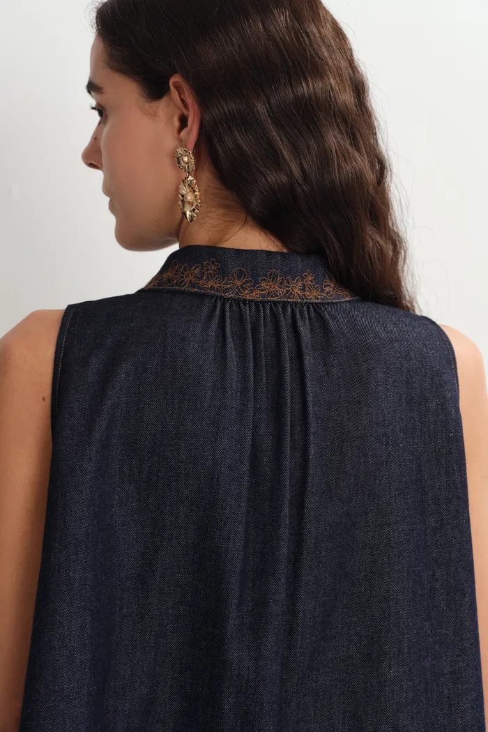 79-zach-sleeveless-top-and-shorts-matching-set-in-silk-cotton-denim-1.webp