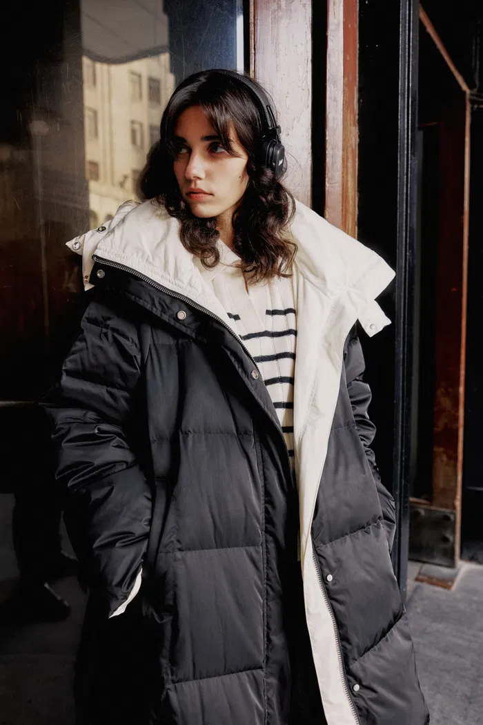 7993-carezza-reversible-two-color-down-jacket-1.webp