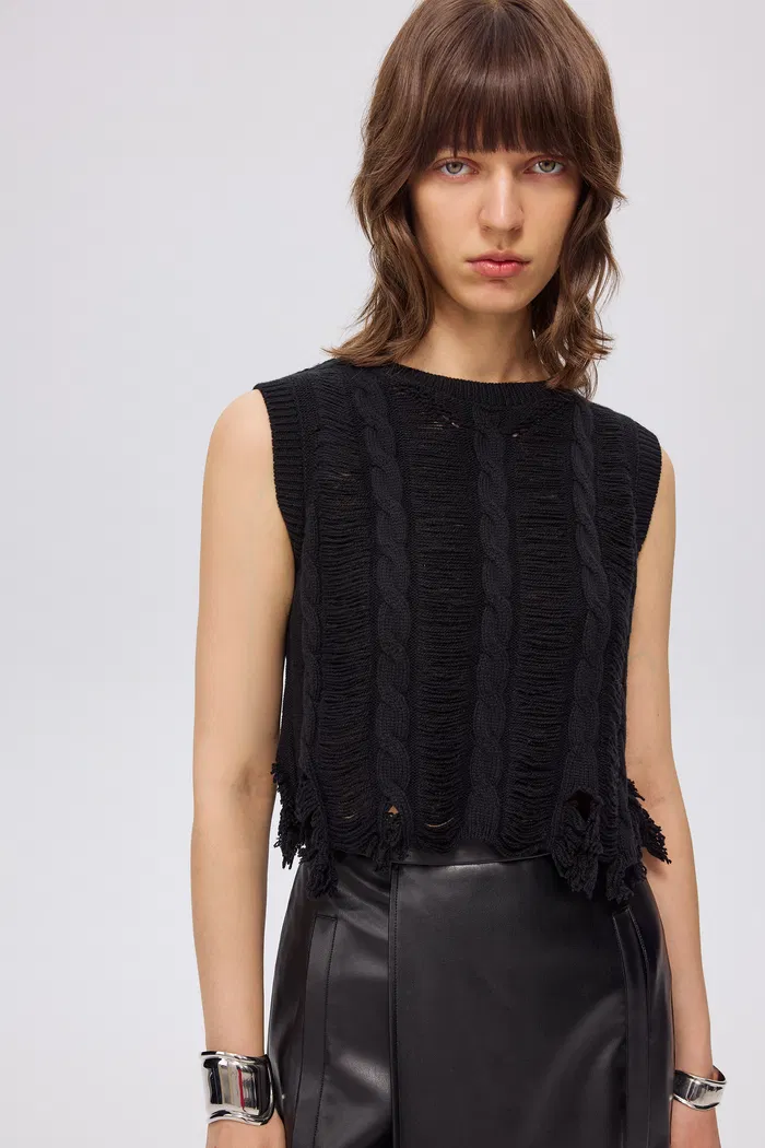 8083-chelsea-hand-frayed-hem-sleeveless-top-in-wool-blend-knit-1.webp