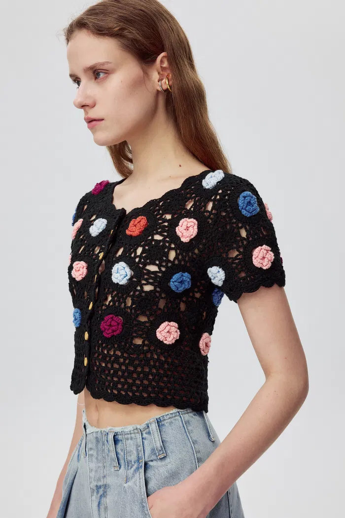 8097-alice-handcrafted-flora-crochet-top-in-cotton-knit-1.webp