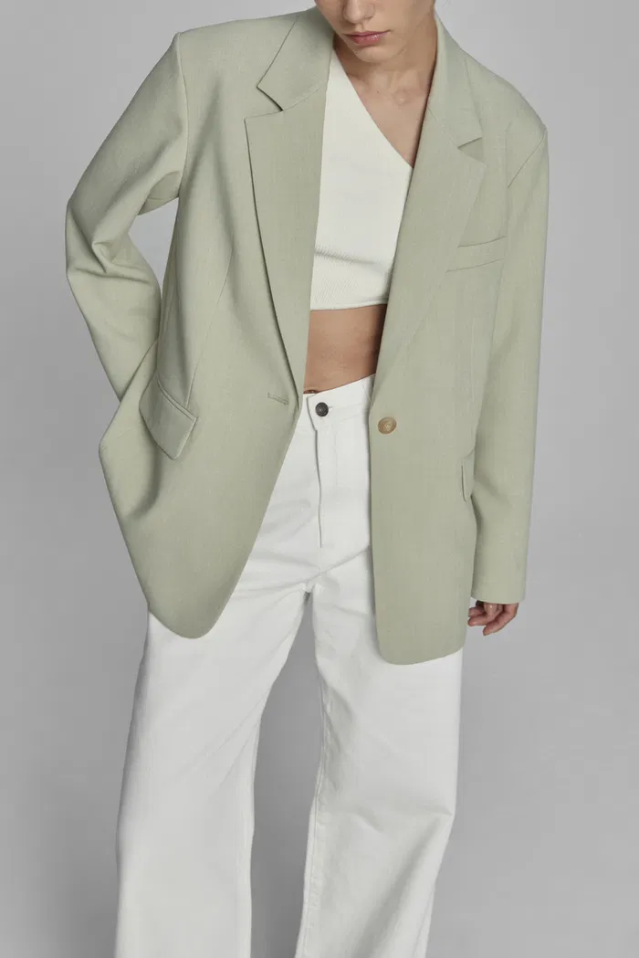 8111-creamy-green-detachable-belt-blazer-1.webp
