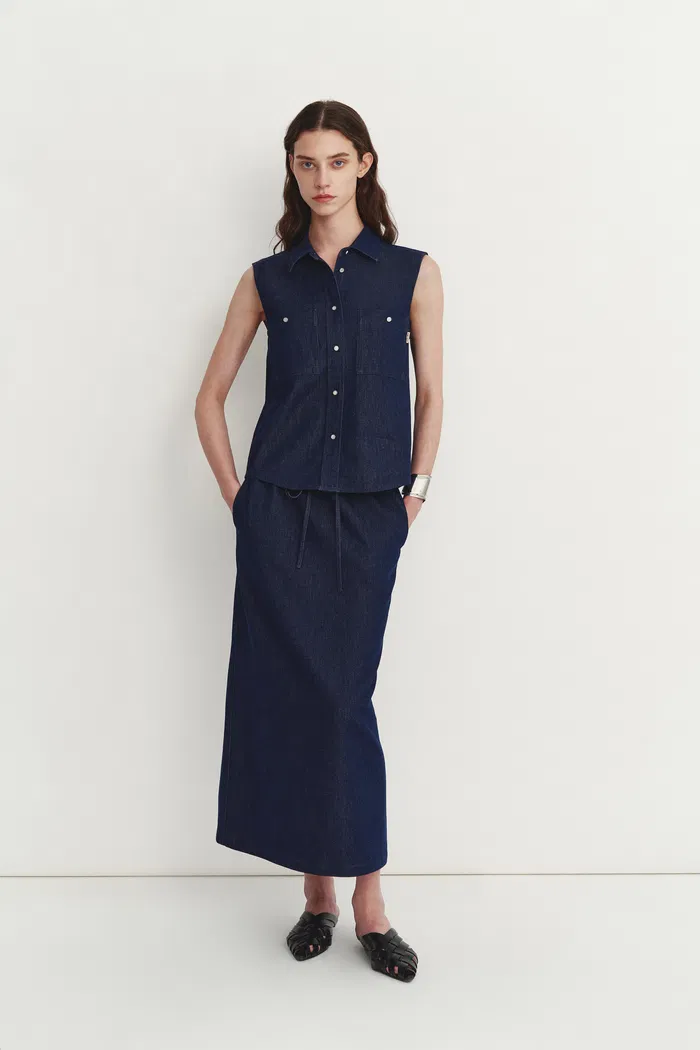 Giulia Lightweight Sleeveless Top in Linen-Cotton Denim