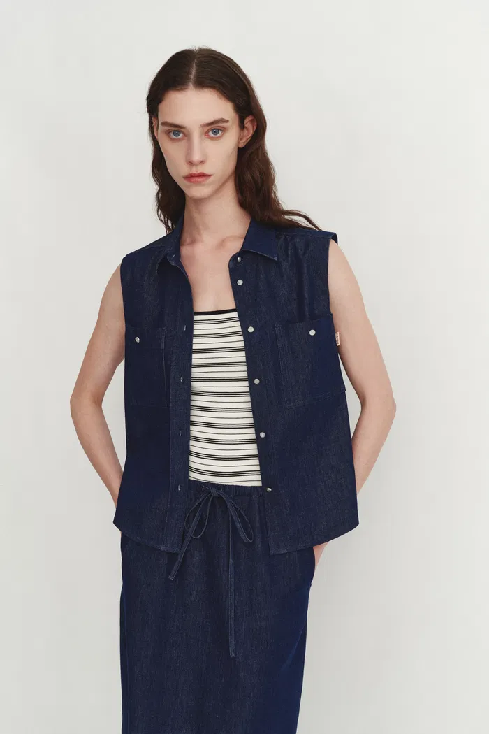 Giulia Lightweight Sleeveless Top in Linen-Cotton Denim
