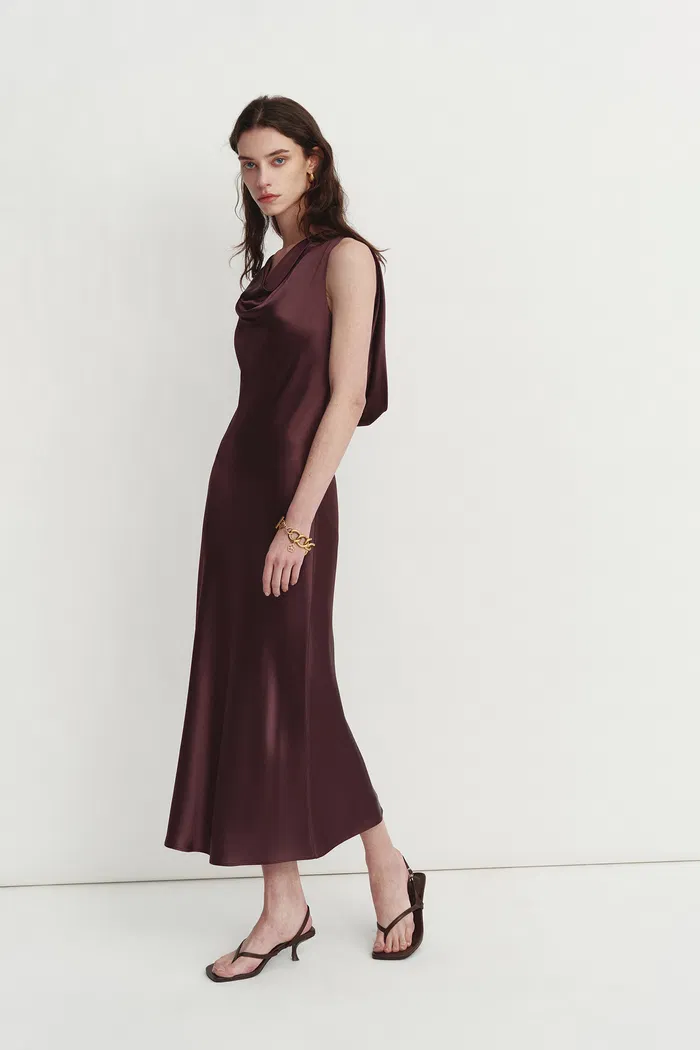 8257-kari-sleeveless-square-neck-dress-in-lustrous-acetate-1.webp