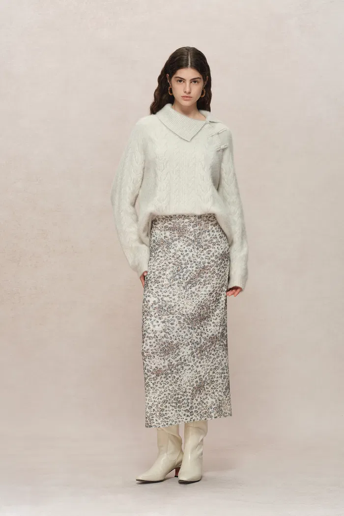 8289-leopard-midi-skirt-in-stretch-sequin-mesh-1.webp