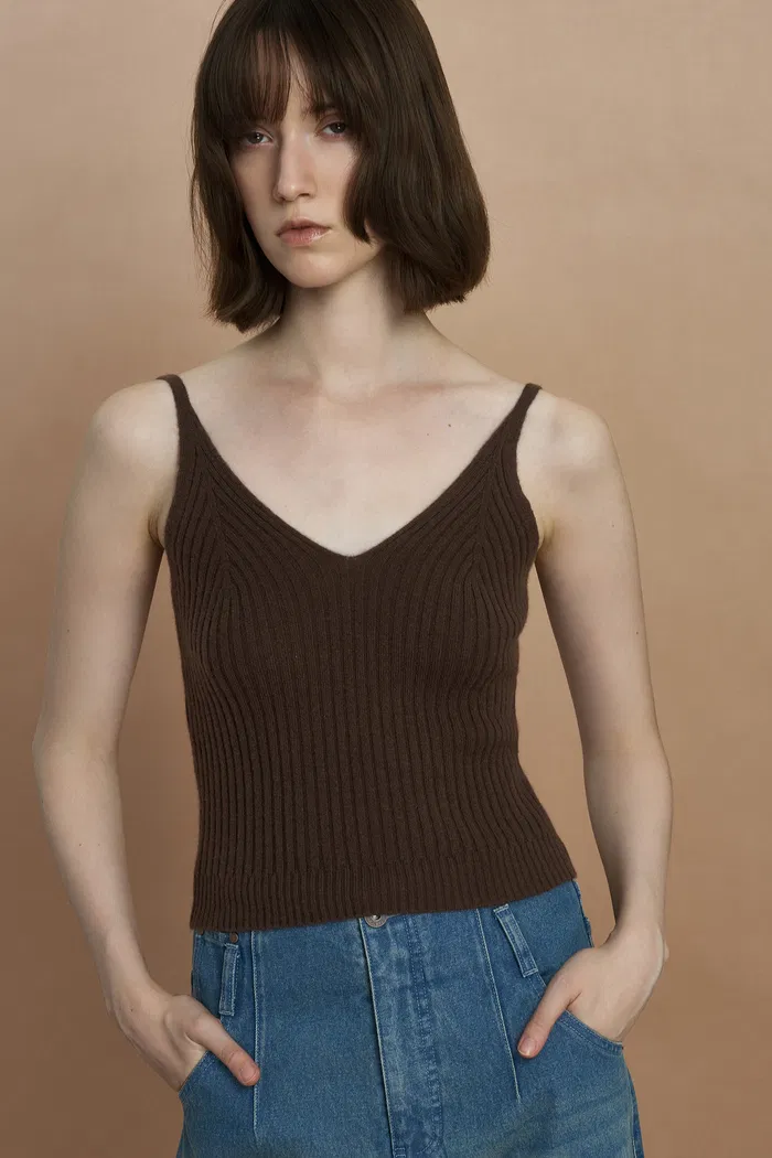 8313-ida-cashmere-camisole-in-inner-mongolian-cashmere-knit-1.webp