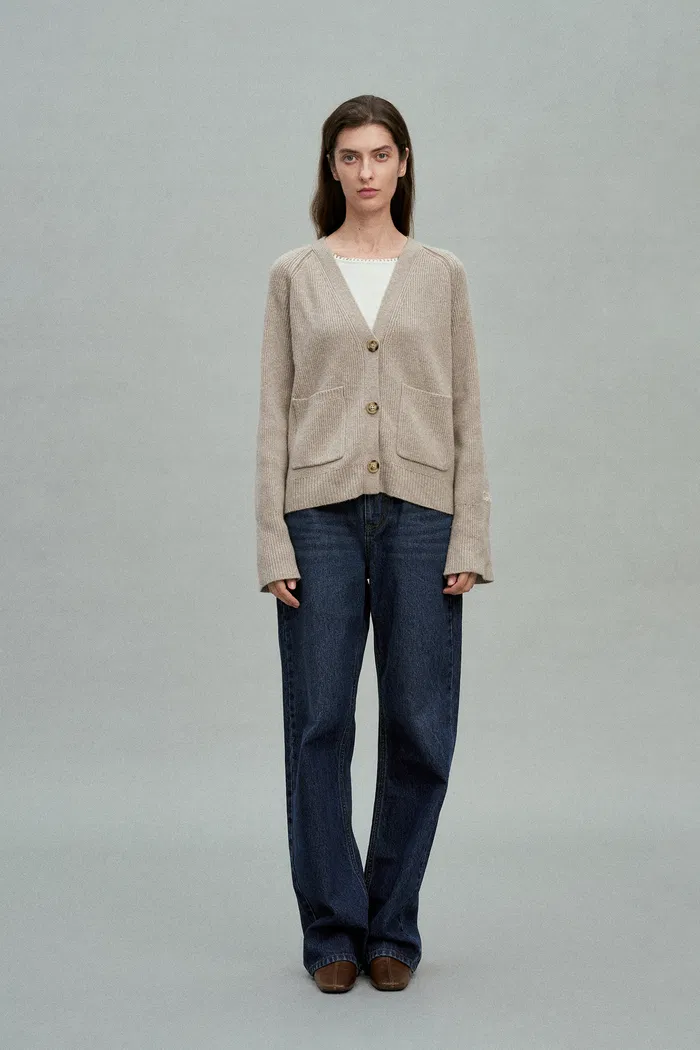 8327-sofia-double-pocket-cardigan-in-merino-cashmere-knit-1.webp
