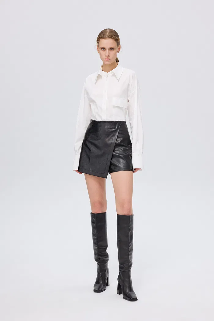838-naja-skort-in-distressed-vegan-leather-1.webp