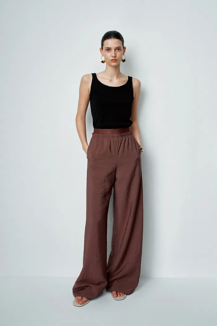 Harper Elastic Waist Wide Leg Pants in Dry Mulberry Silk