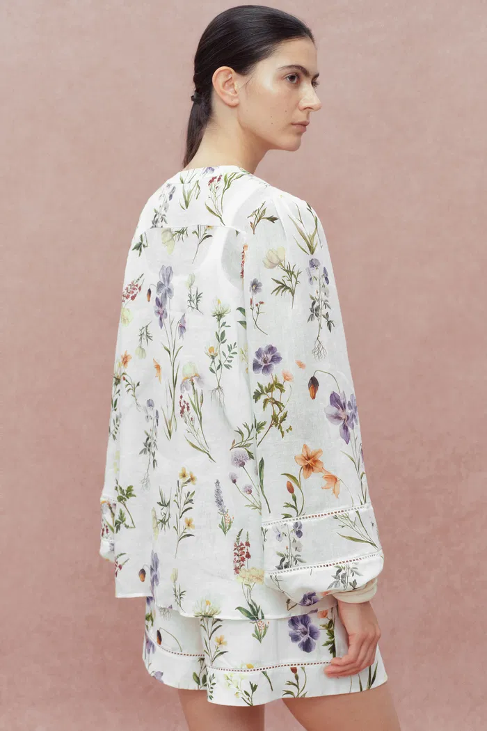 8491-perla-hand-painted-flora-blouse-and-short-matching-set-in-tencel-ramie-1.webp