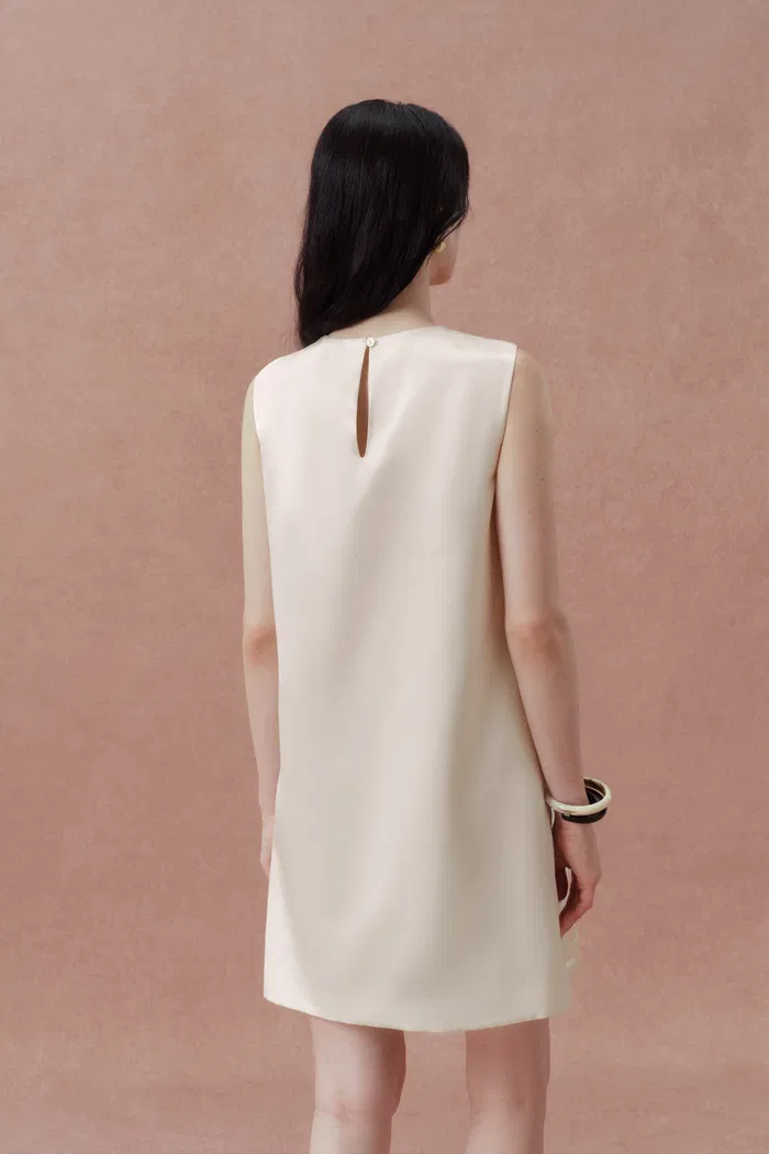 Zhen 3D Flora Embroidery Short Dress in Silk-Wool Satin