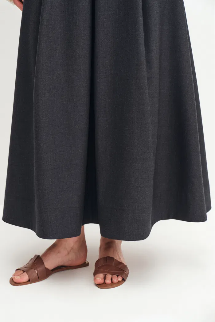 852-alina-flared-skirt-in-fine-twill-blend-1.webp