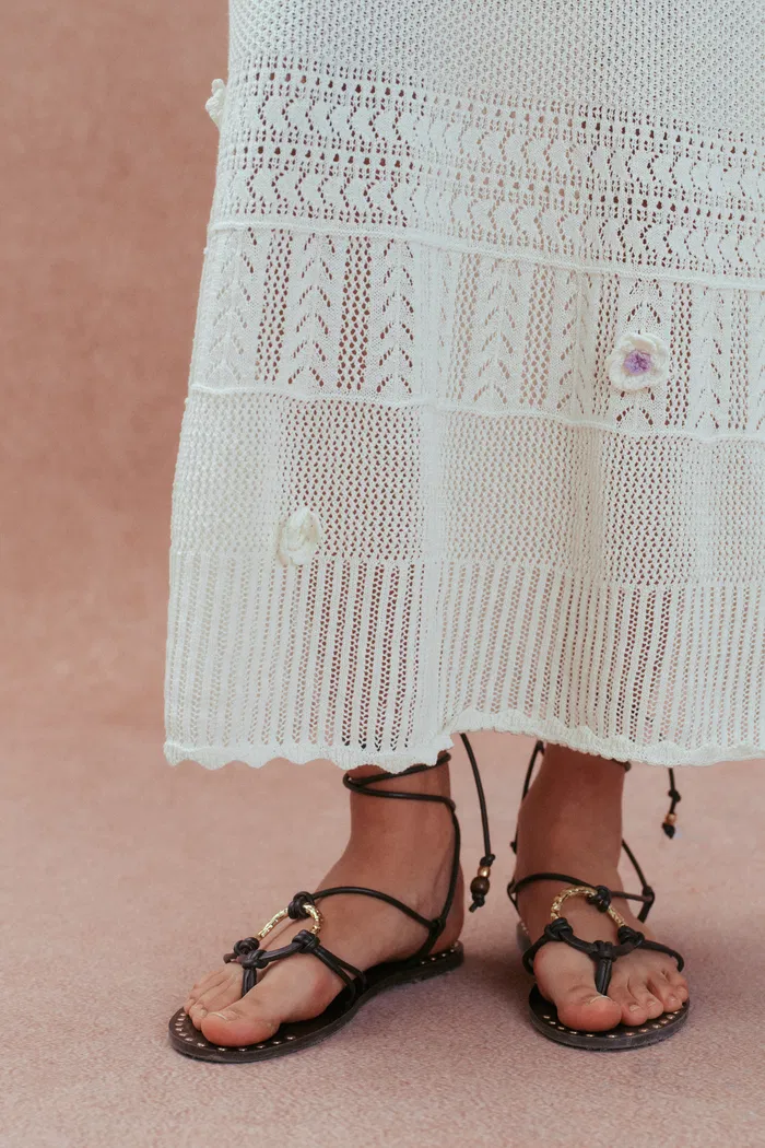 8525-ellie-white-sleeveless-floral-crochet-dress-in-cotton-linen-knit-1.webp
