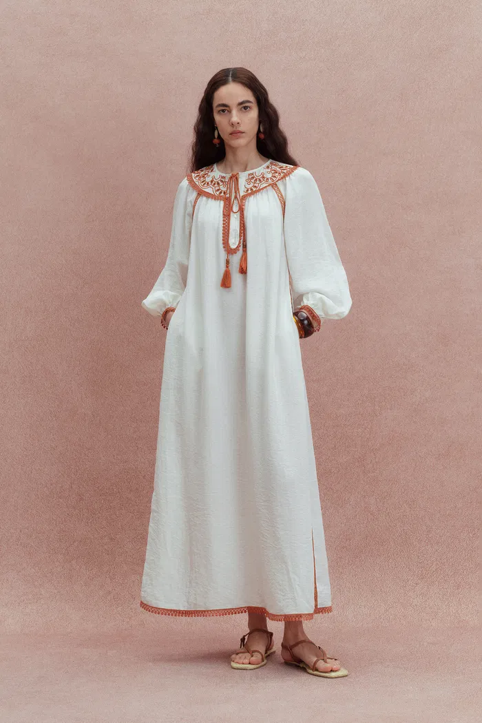 8565-virginia-artisan-embroidery-tie-neck-dress-in-cotton-linen-blend-1.webp