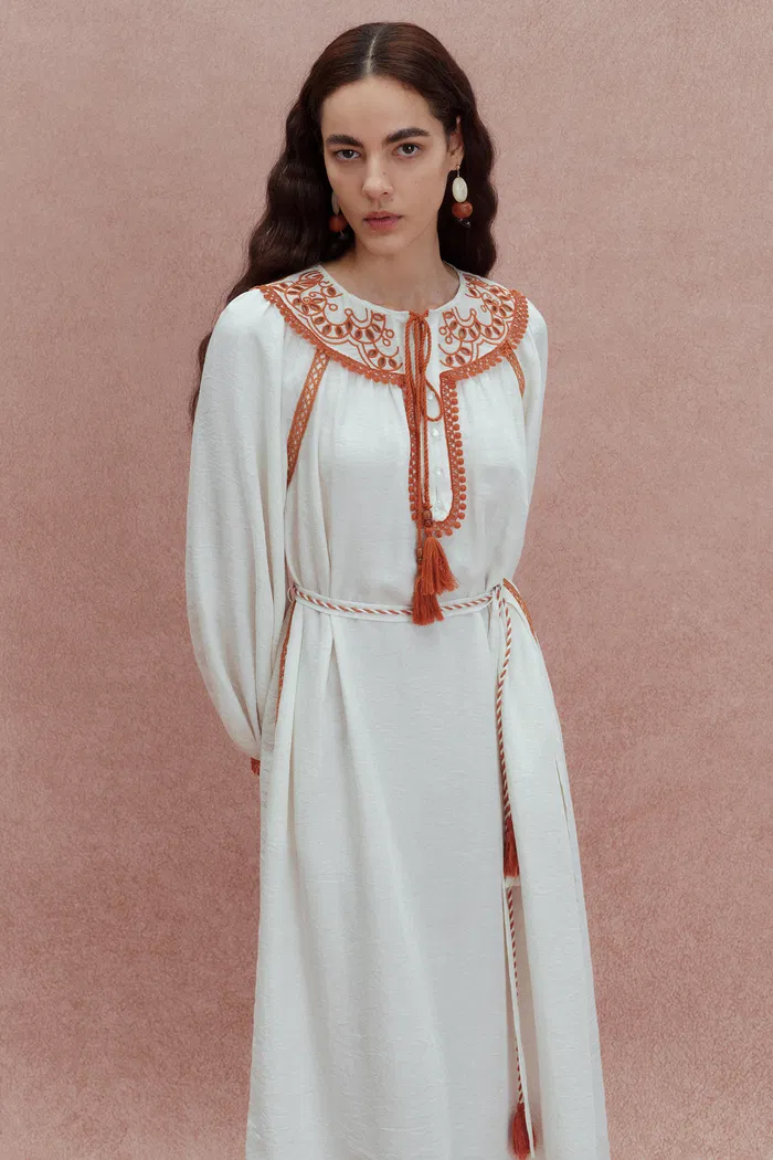 8565-virginia-artisan-embroidery-tie-neck-dress-in-cotton-linen-blend-1.webp