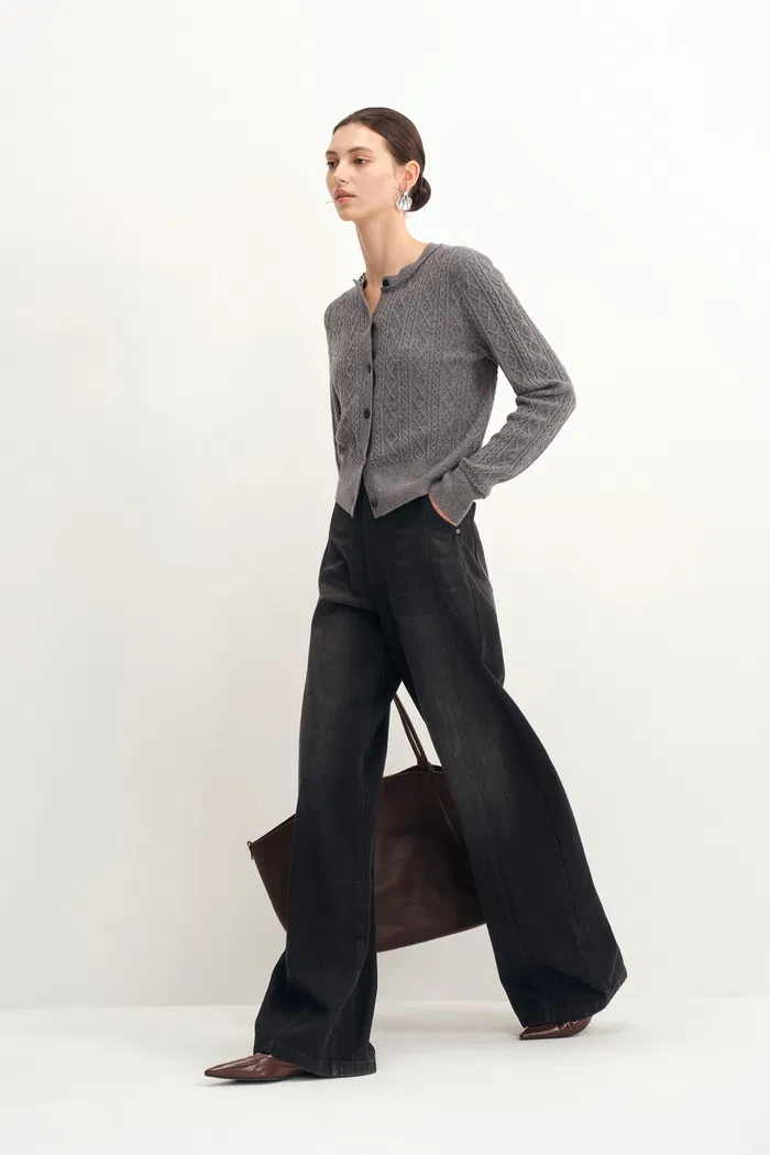 860-paz-baggy-washed-jeans-in-cotton-denim-1.webp