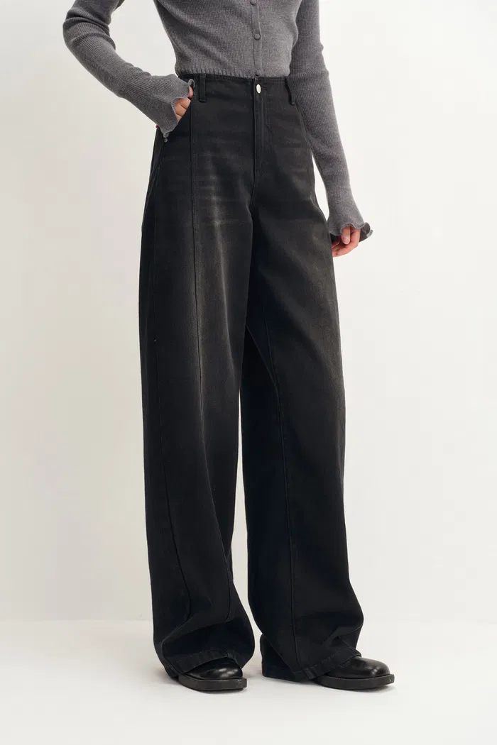 860-paz-baggy-washed-jeans-in-cotton-denim-1.webp