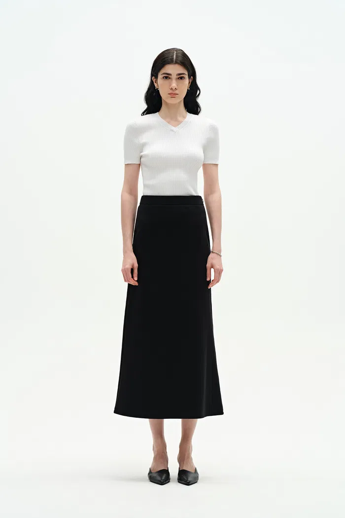 8613-alexa-v-neck-short-sleeve-sweater-1.webp