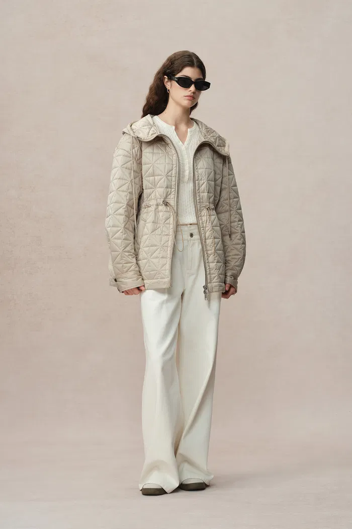 8727-nives-hooded-quilted-jacket-in-mulberry-silk-blend-1.webp