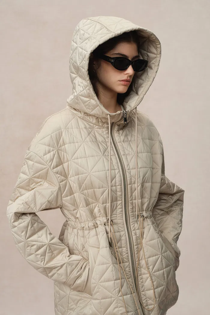 8727-nives-hooded-quilted-jacket-in-mulberry-silk-blend-1.webp