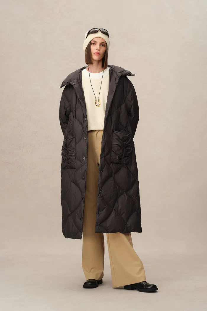 8751-lyse-water-repellent-long-quilted-duck-down-puffer-jacket-in-high-density-fabric-1.webp