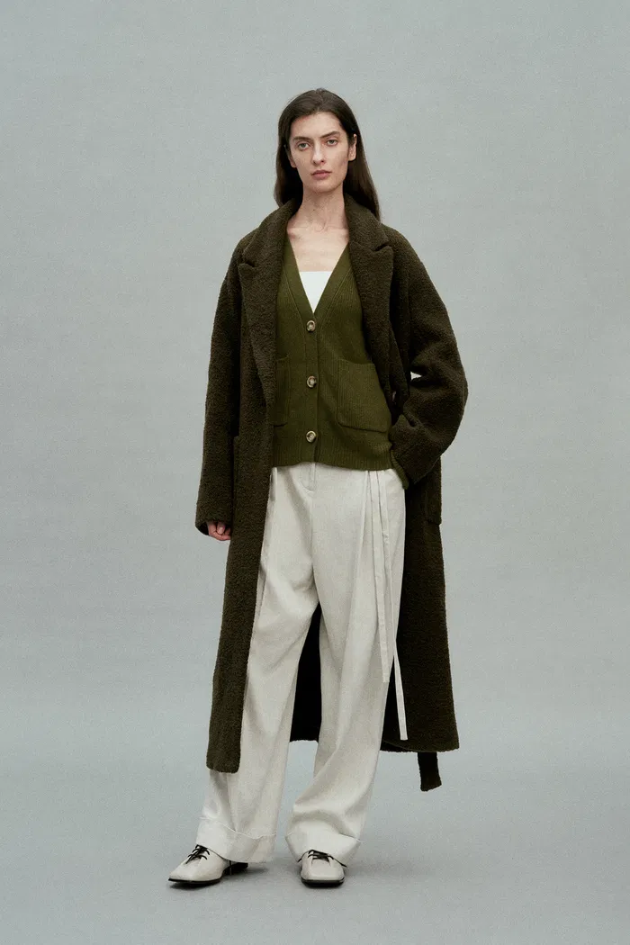 8799-sofia-double-pocket-cardigan-in-merino-cashmere-blend-knit-1.webp