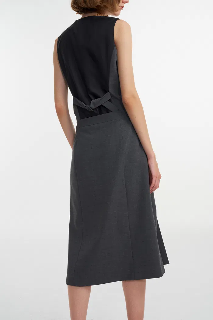 8958-cosmo-double-vent-skirt-in-wool-blend-1.webp