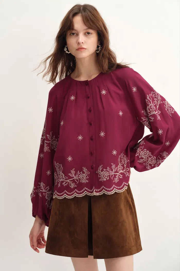 Aria Eyelet Embroidery Long Sleeve Blouse in Tencel-Linen Blend