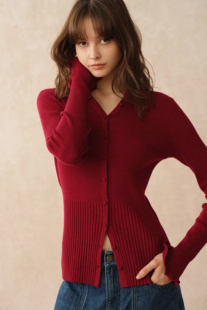 900-katia-red-beige-wavy-cuff-fitted-collared-cardigan-in-stretchy-merino-wool-cable-knit-1.webp