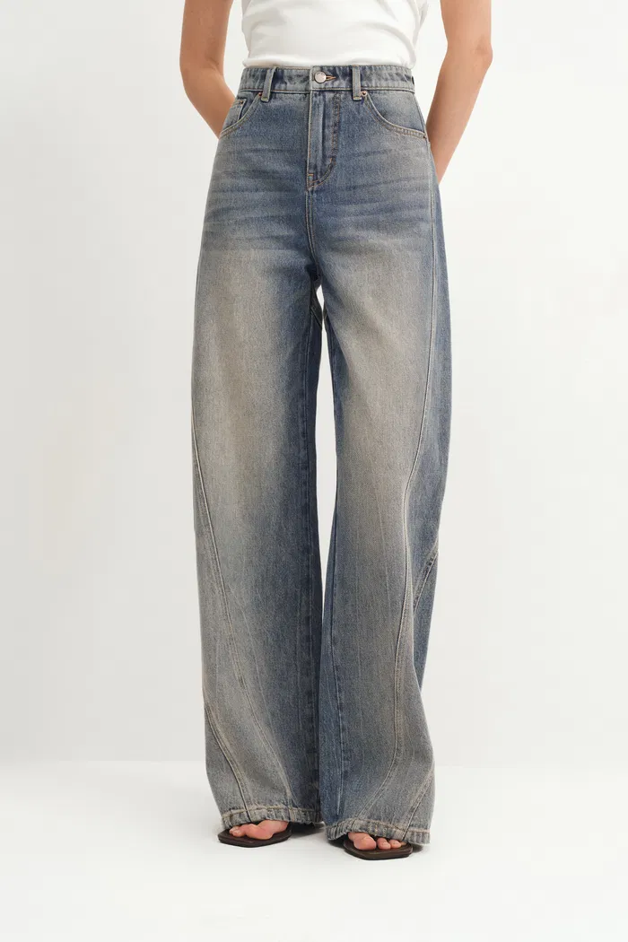 9036-zeki-baggy-barrel-leg-jeans-in-cotton-denim-1.webp