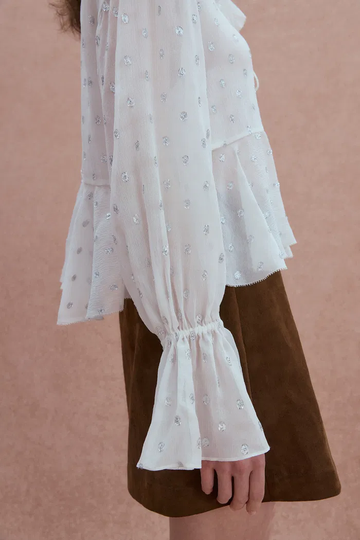 9086-louise-metallic-dots-ruffled-blouse-in-mulberry-silk-1.webp