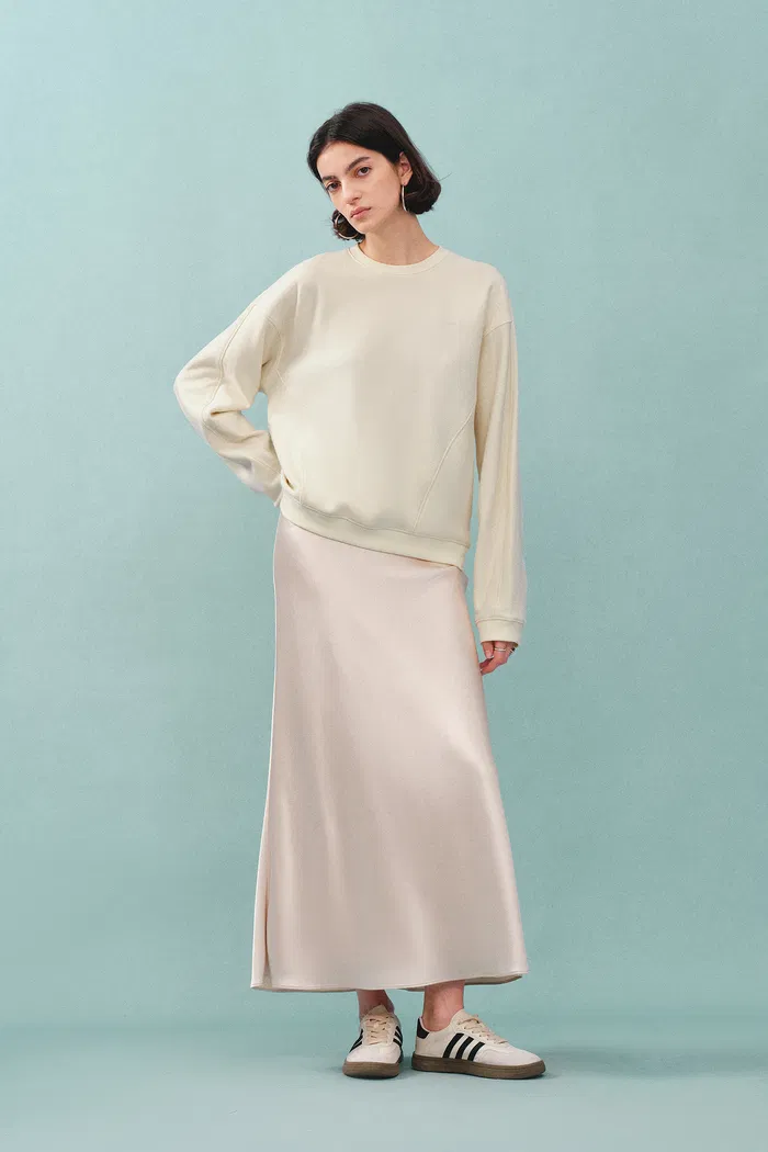 9178-lotus-beige-crewneck-sweatshirt-in-cotton-1.webp