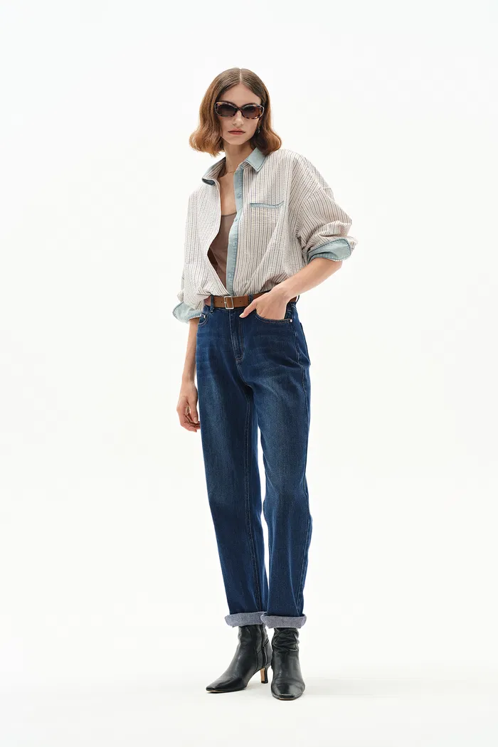 9194-nicola-tapered-jeans-in-stretchy-denim-1.webp