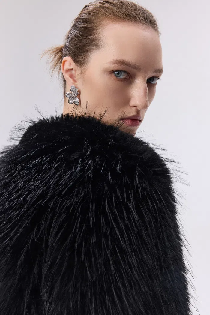 9282-ariana-jacket-in-premium-double-coated-faux-fur-1.webp