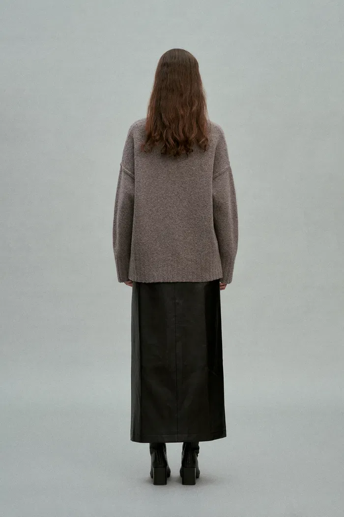 9296-hiroko-oversized-cardigan-in-wool-boucl-knit-1.webp