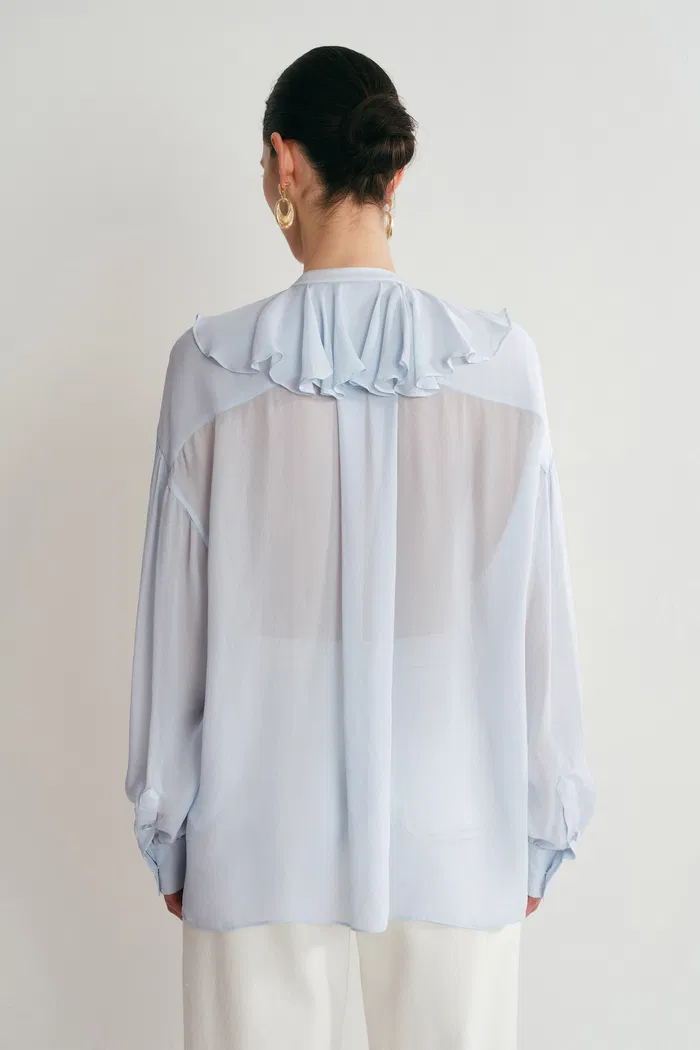 930-sini-ruffle-shirt-in-silk-canton-crepe-1.webp