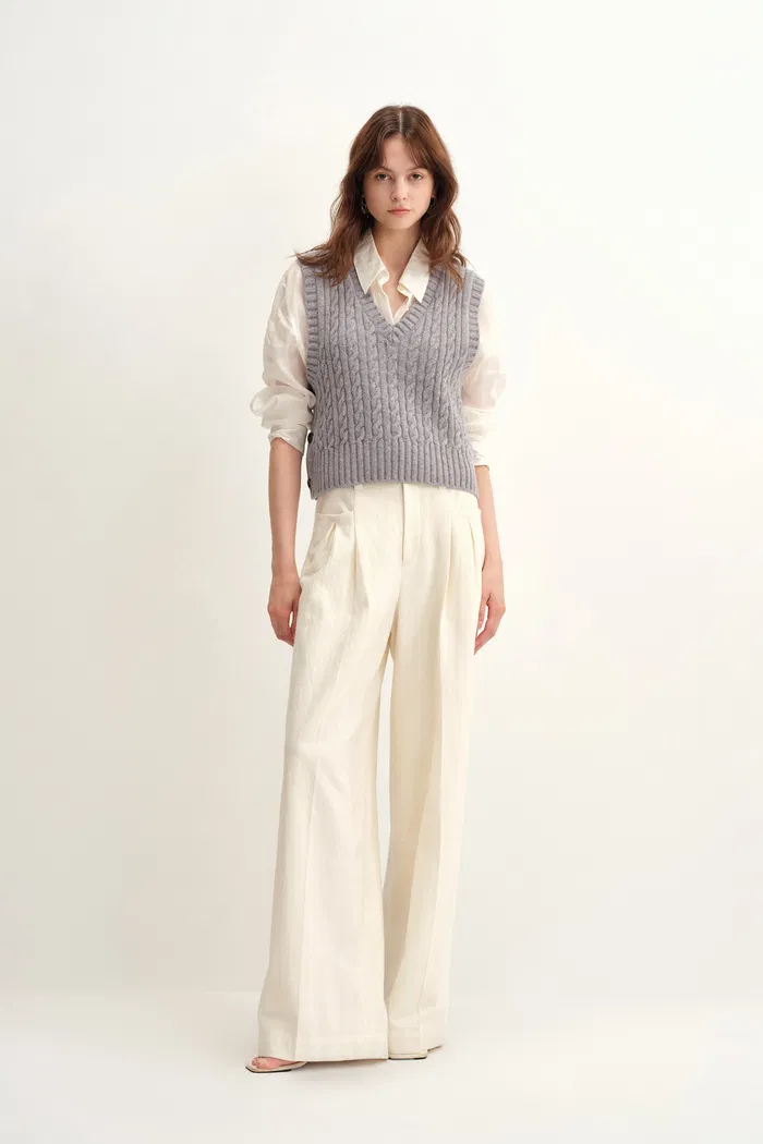 938-winnie-v-neck-sleeveless-top-in-merino-wool-cable-knit-1.webp