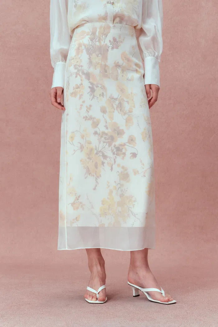 9391-aniyah-hand-painted-poppies-blouse-and-skirt-matching-set-in-double-layer-silk-1.webp