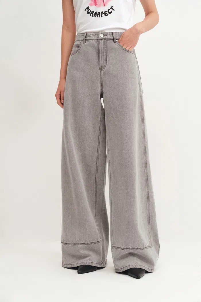 9429-cisco-washed-baggy-jeans-1.webp