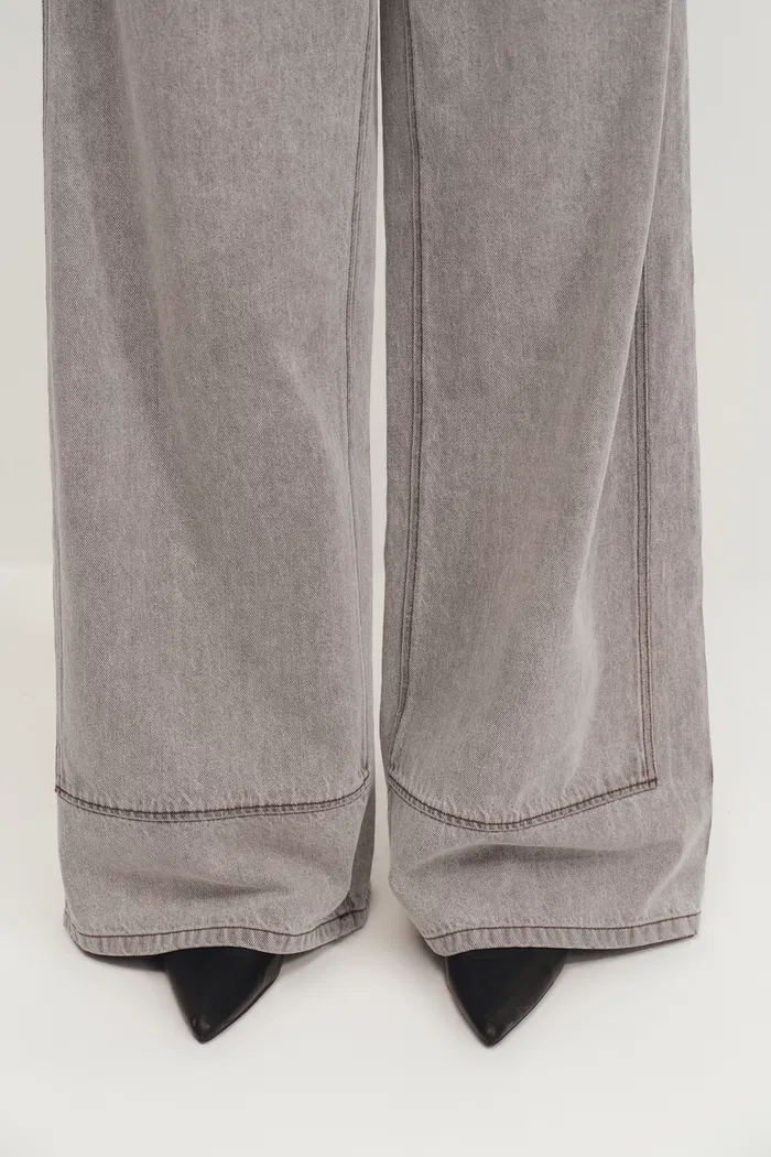 9429-cisco-washed-baggy-jeans-1.webp