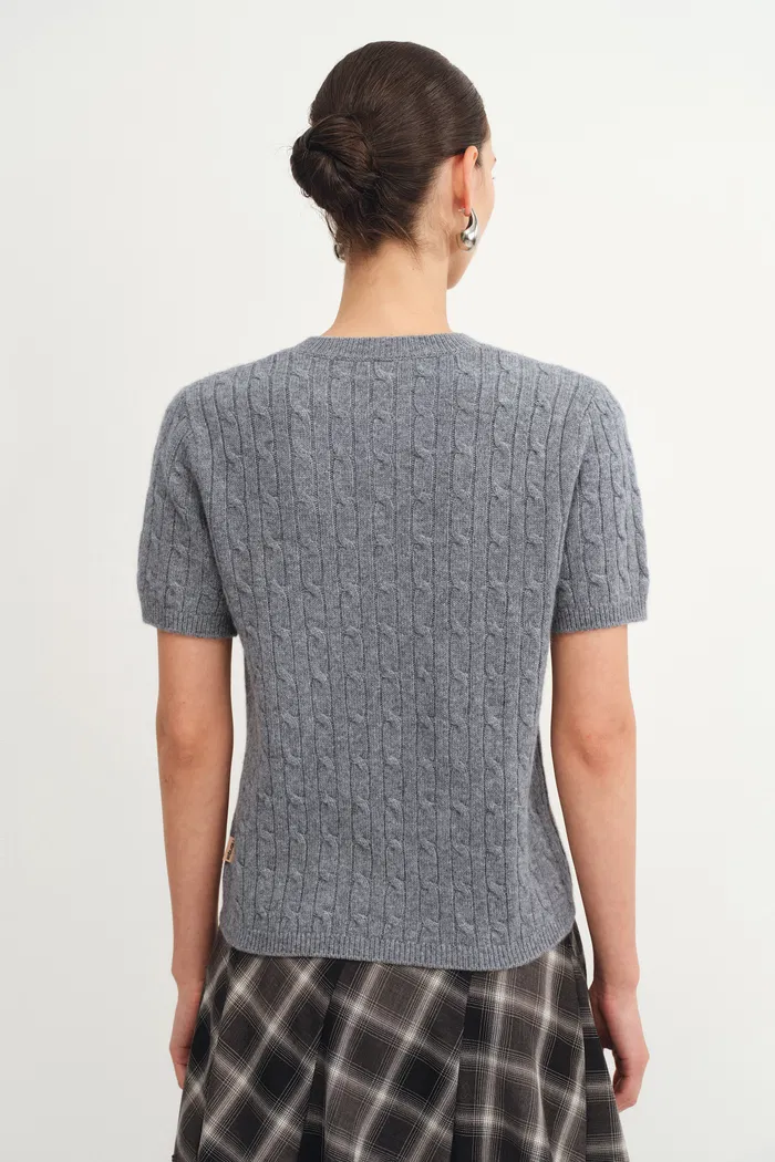 946-fate-cable-top-in-australian-wool-blend-knit-1.webp