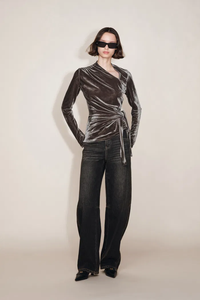 Selene Knot Top in Stretch Velvet