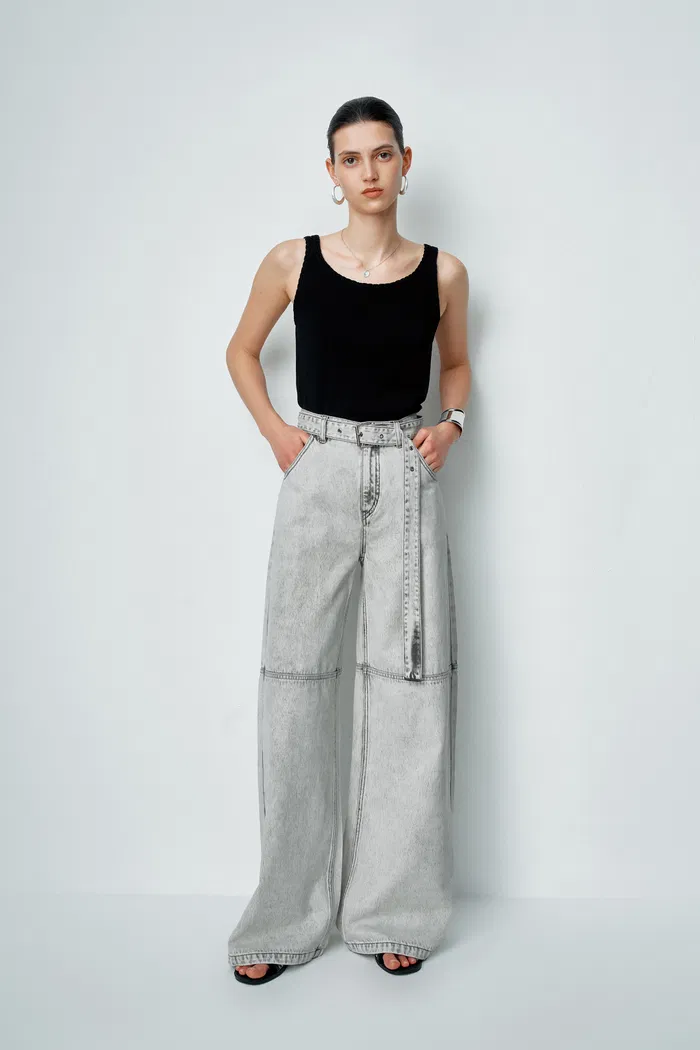 Cassia Belted Washed Jeans in Lyocell Denim